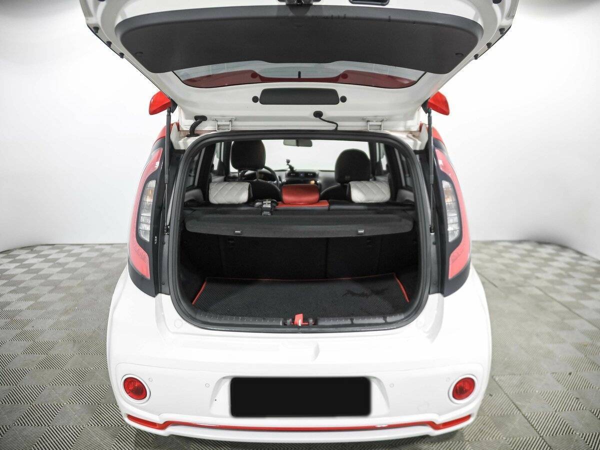 Б/У Киа Соул 2018 года. Фото: #17