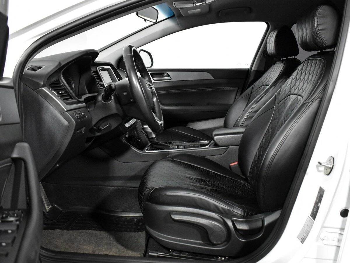 Б/У Хендай Соната 2019 года. Фото: #7