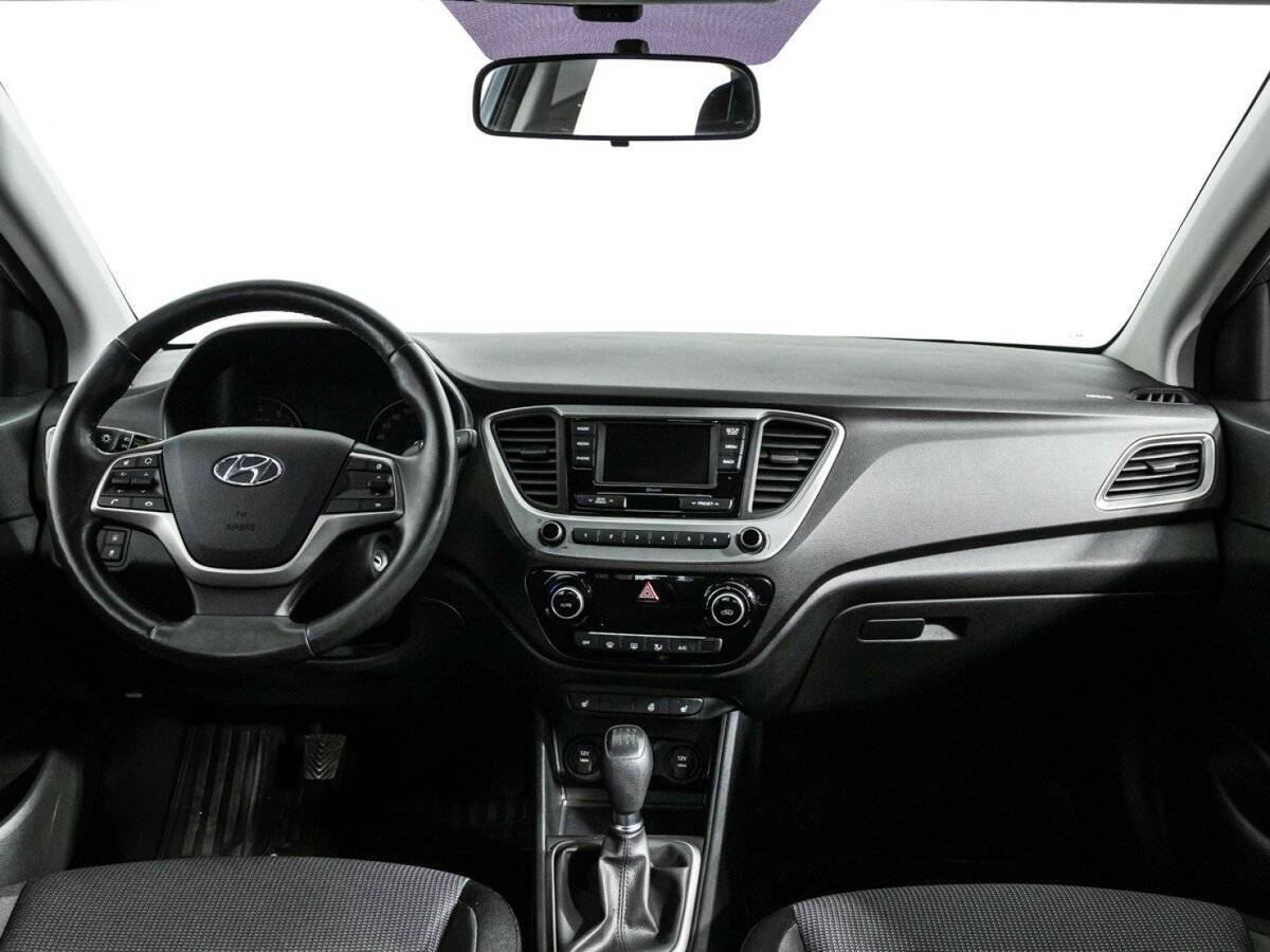 Б/У Хендай Солярис 2017 года. Фото: #12