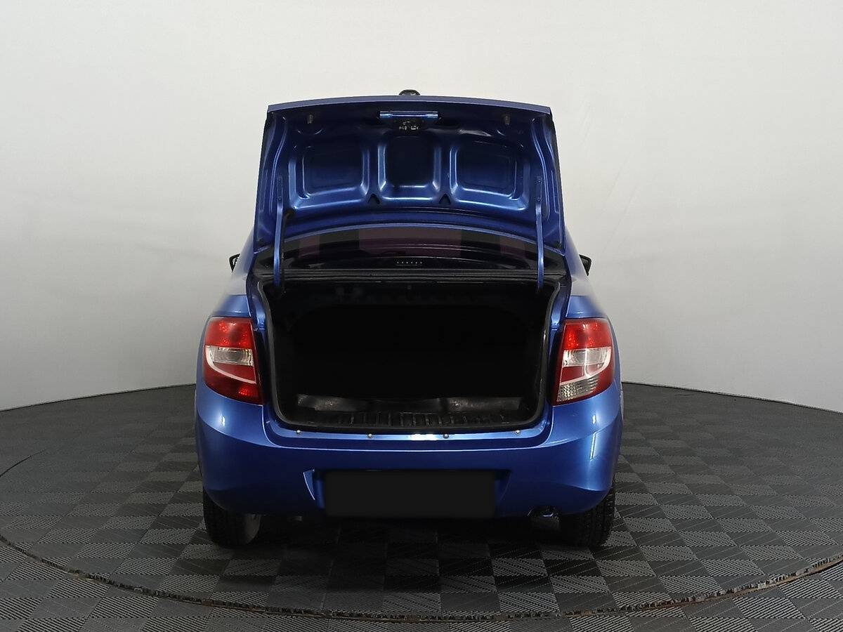 Б/У Лада (ВАЗ) Гранта 2017 года. Фото: #7