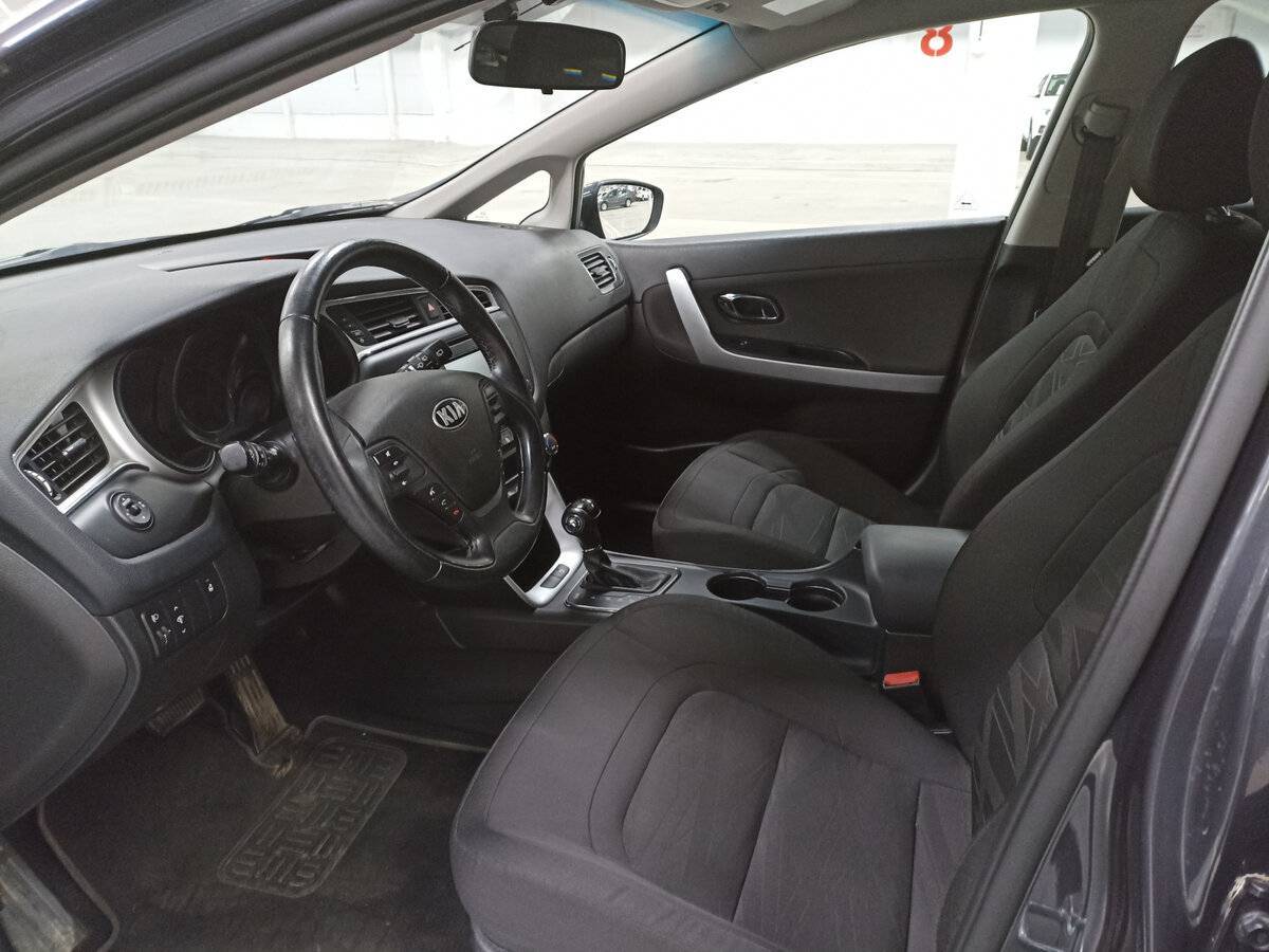 Б/У Киа Сид 2017 года. Фото: #15