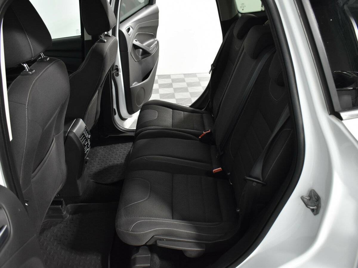 Б/У Форд Куга 2014 года. Фото: #11