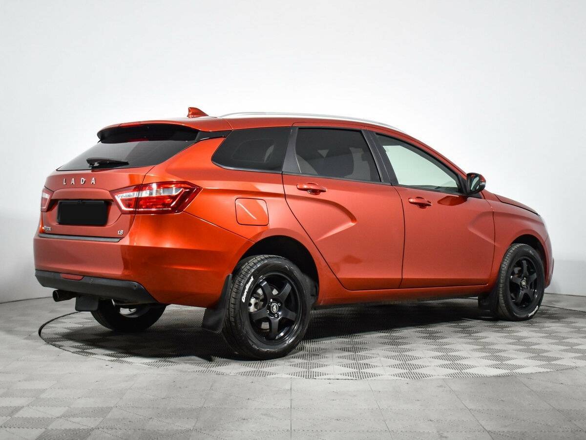 Б/У Лада (ВАЗ) Веста 2018 года. Фото: #3