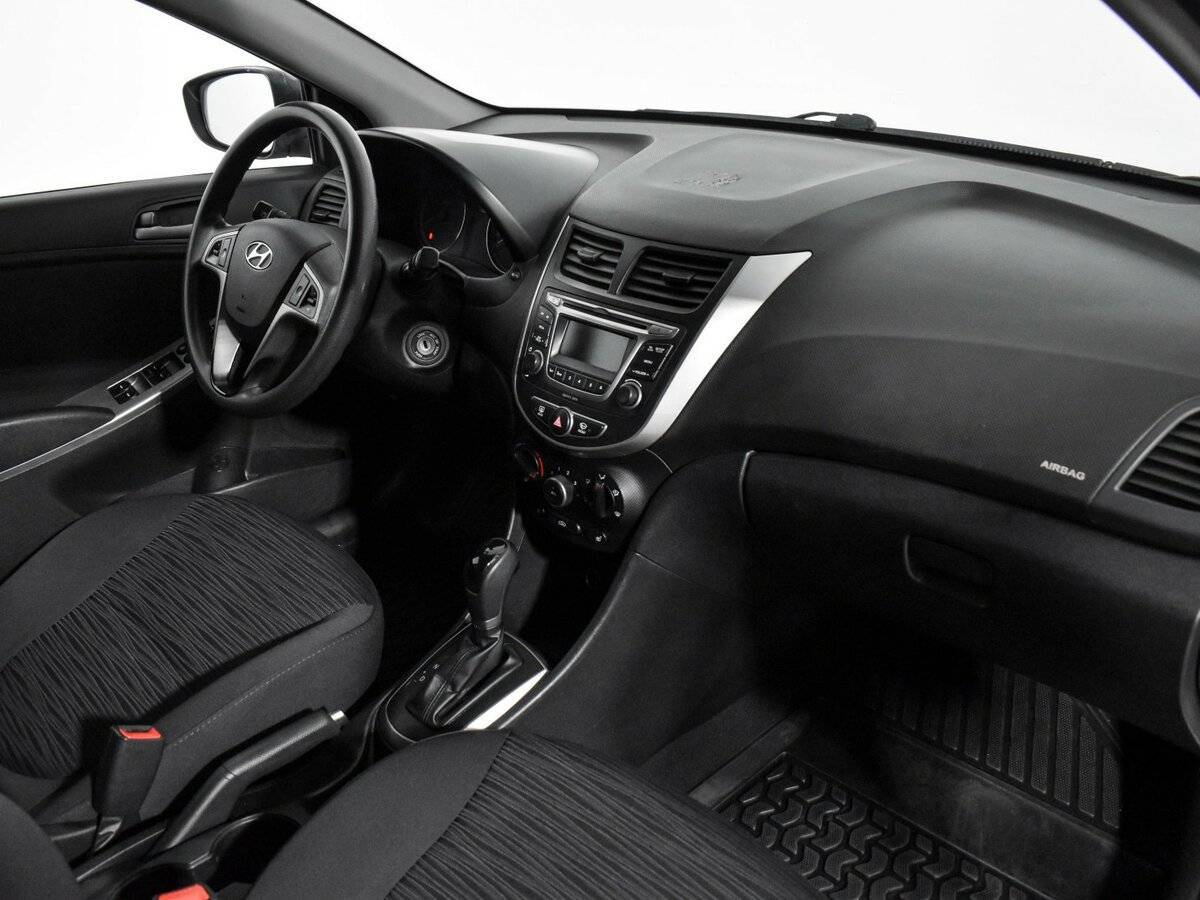 Б/У Хендай Солярис 2015 года. Фото: #11