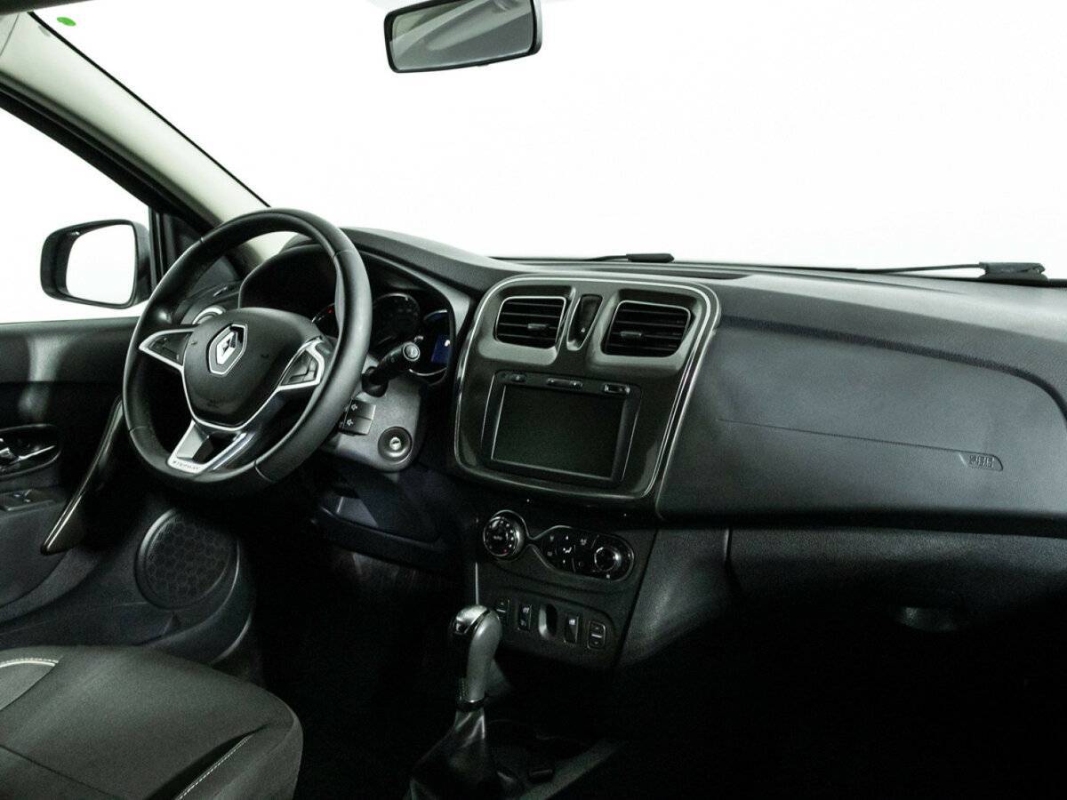 Б/У Рено Сандеро 2019 года. Фото: #17