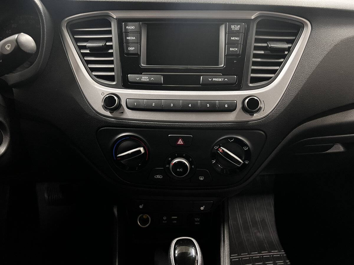 Б/У Хендай Солярис 2017 года. Фото: #12