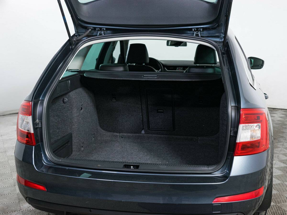 Б/У Шкода Октавия 2014 года. Фото: #6