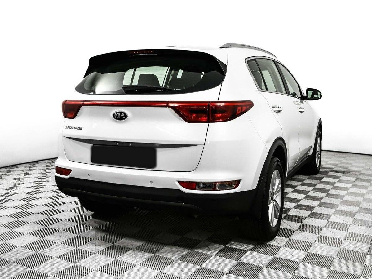 Б/У Киа Спортейдж 2016 года. Фото: #4