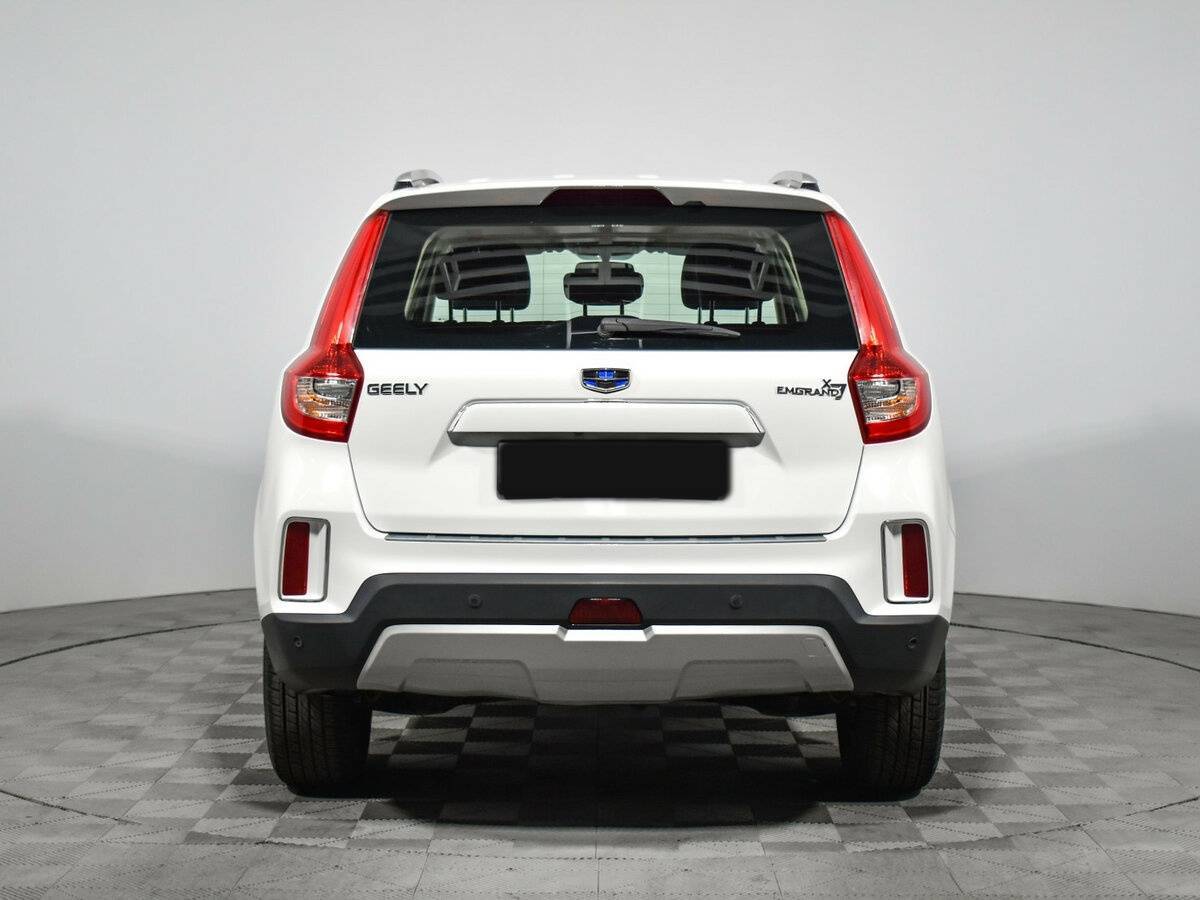 Б/У Джили Эмгранд Икс7 2018 года. Фото: #4