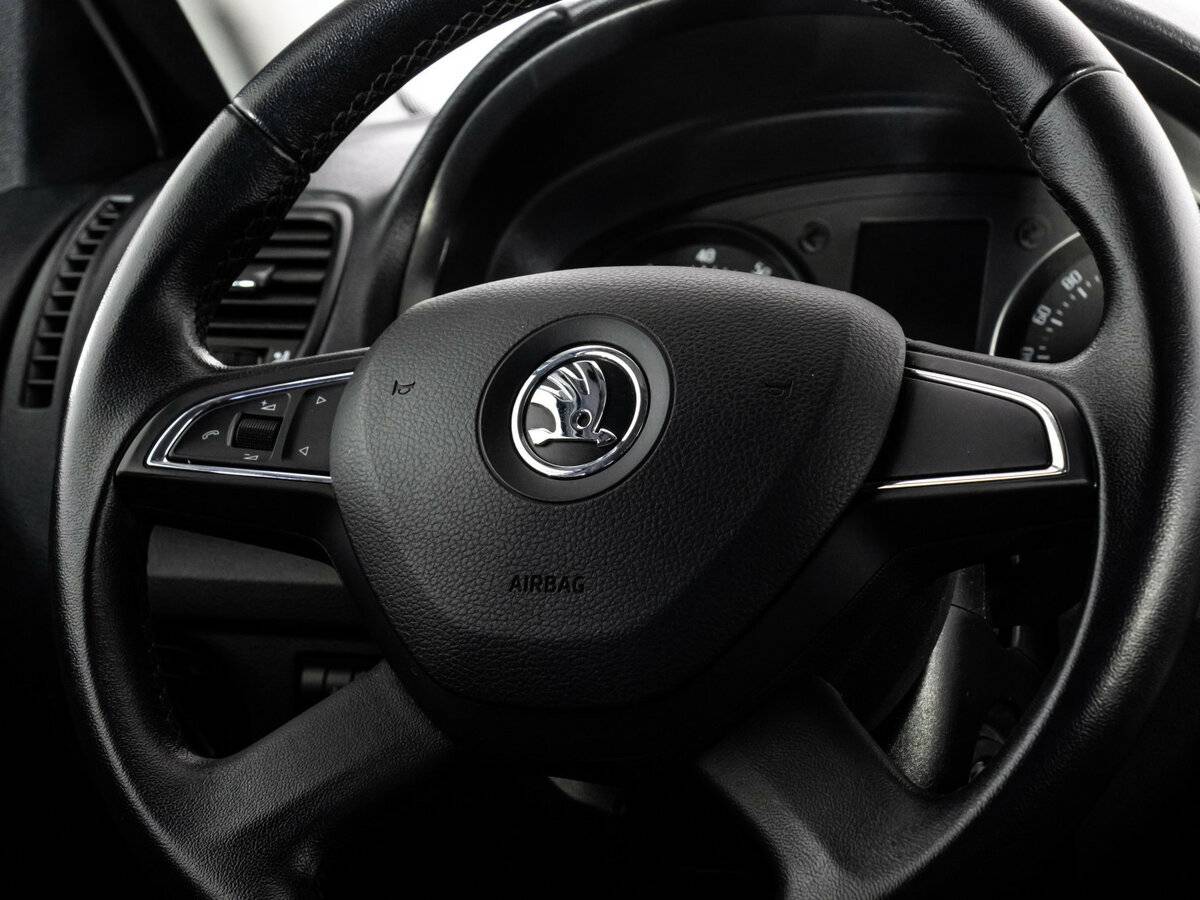 Б/У Шкода Фабия 2013 года. Фото: #11