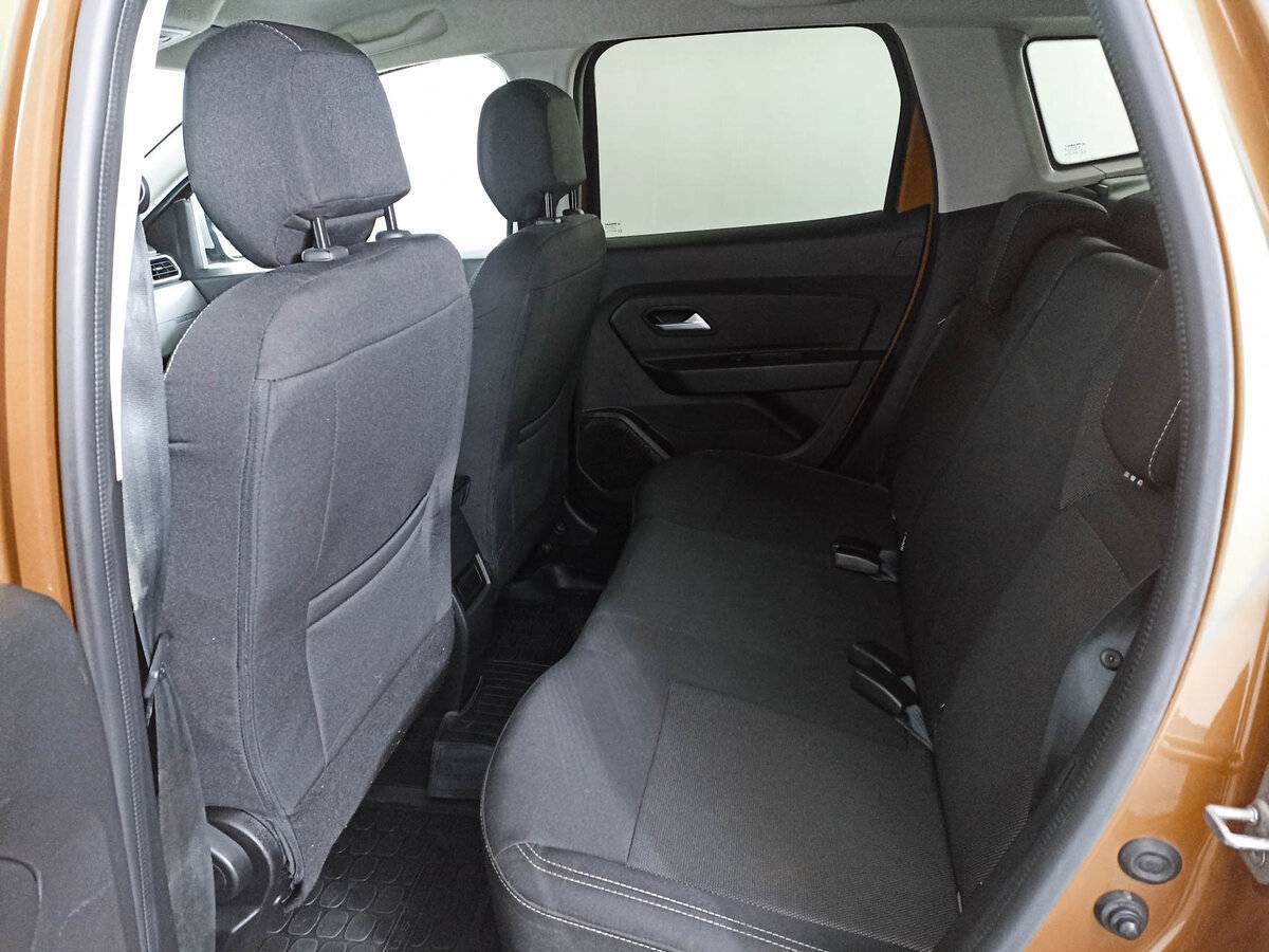 Б/У Рено Дастер 2021 года. Фото: #9