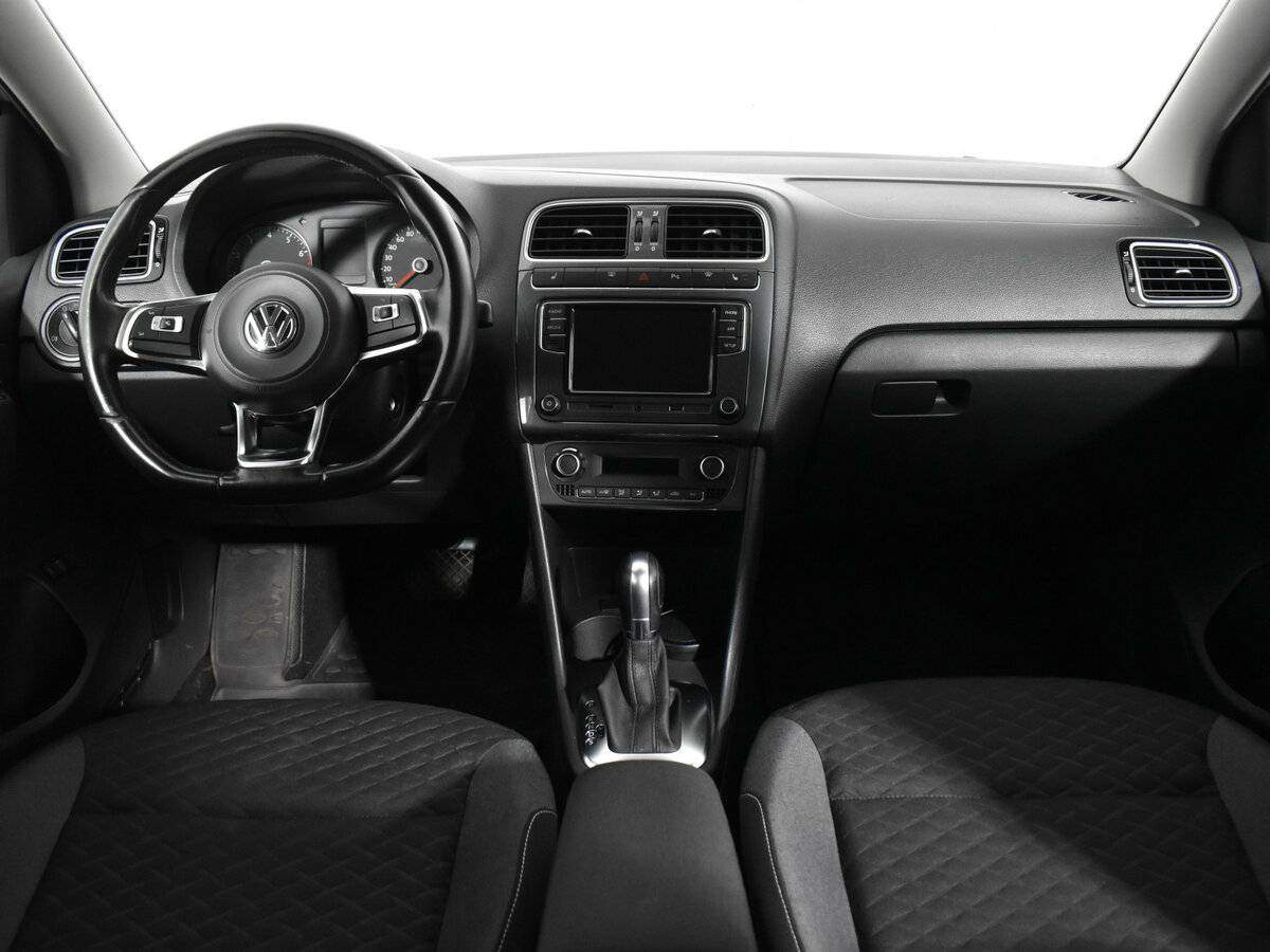 Б/У Фольксваген Поло 2019 года. Фото: #10