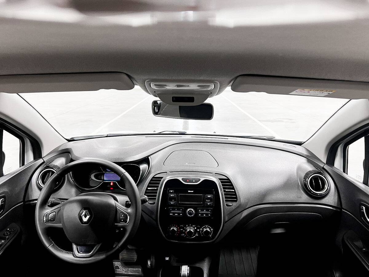 Б/У Рено Каптюр 2019 года. Фото: #13