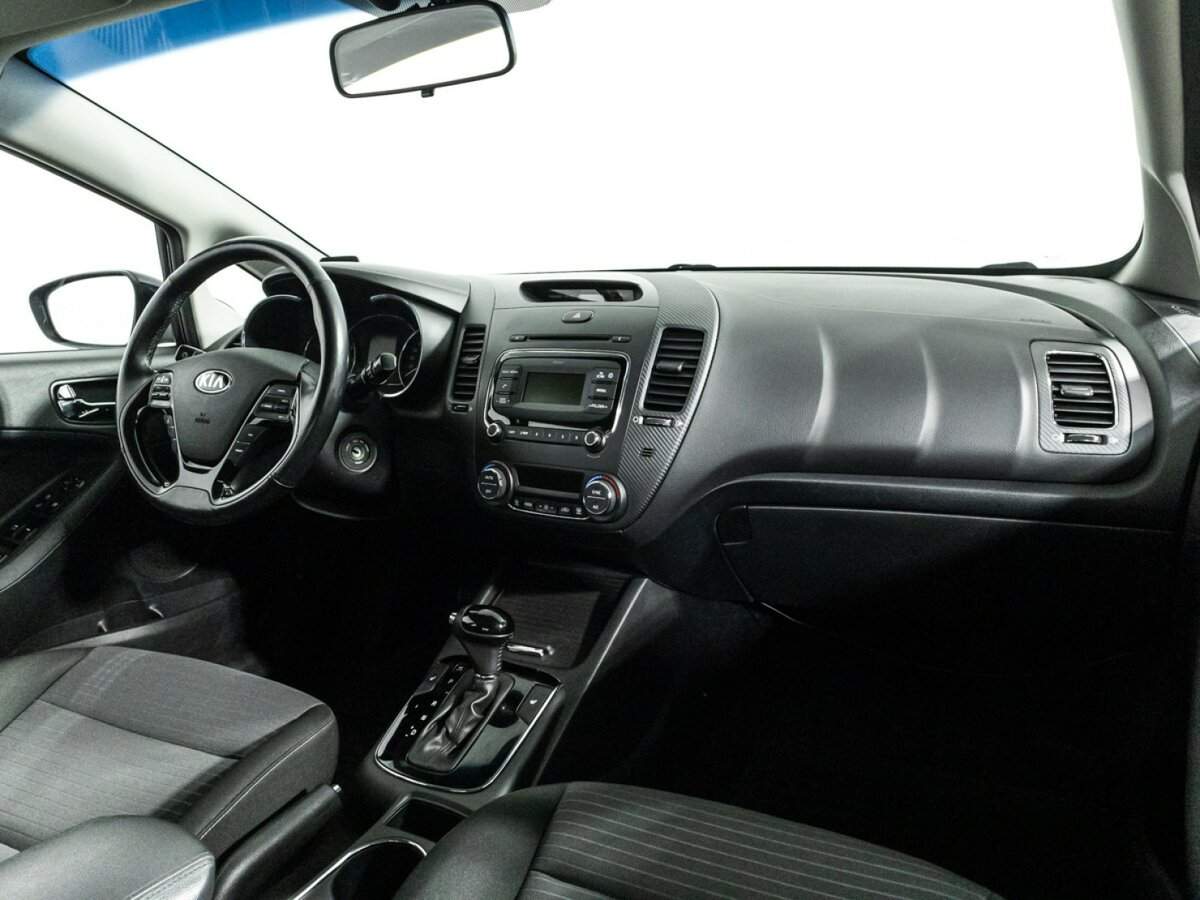 Б/У Киа Церато 2018 года. Фото: #8