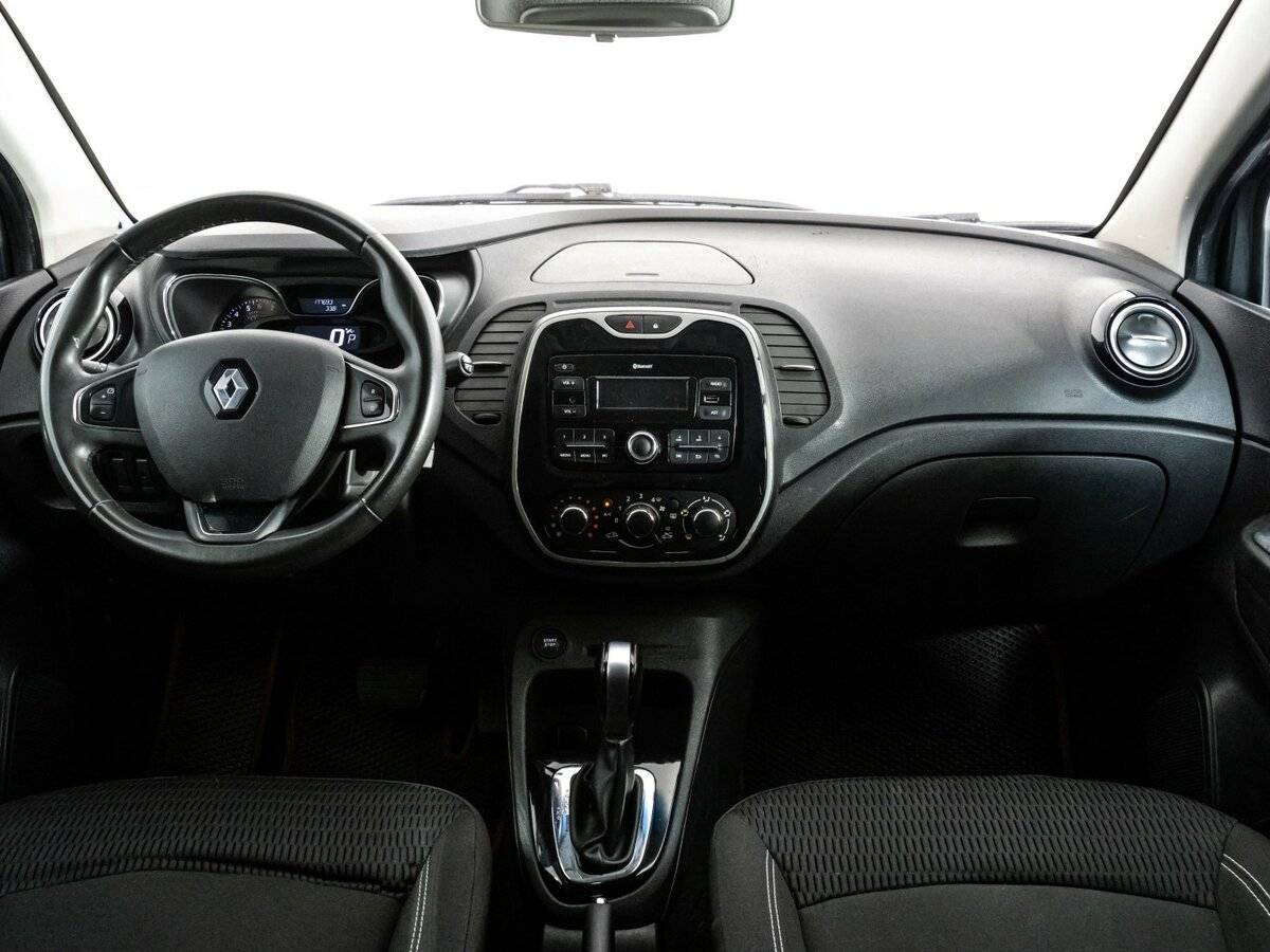 Б/У Рено Каптюр 2017 года. Фото: #9