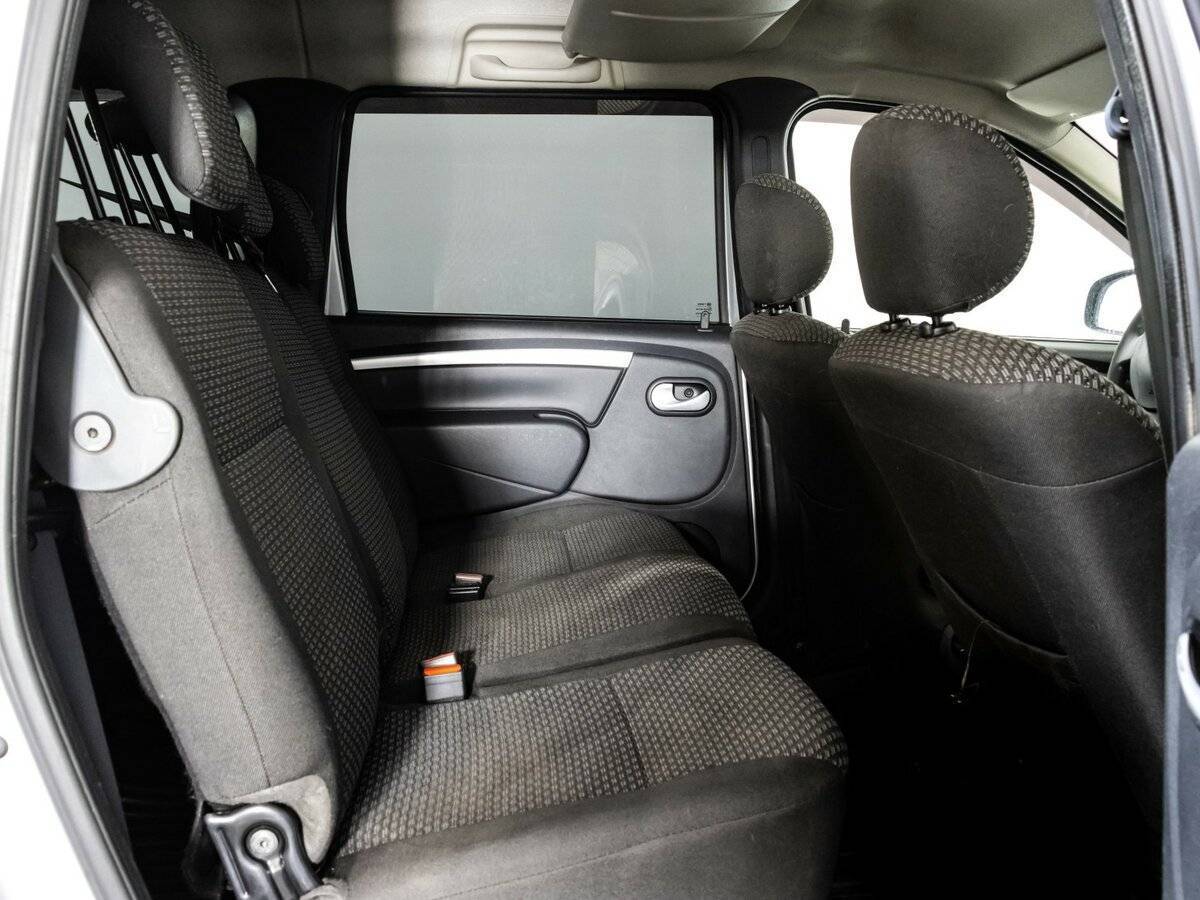 Б/У Лада (ВАЗ) Ларгус 2014 года. Фото: #9