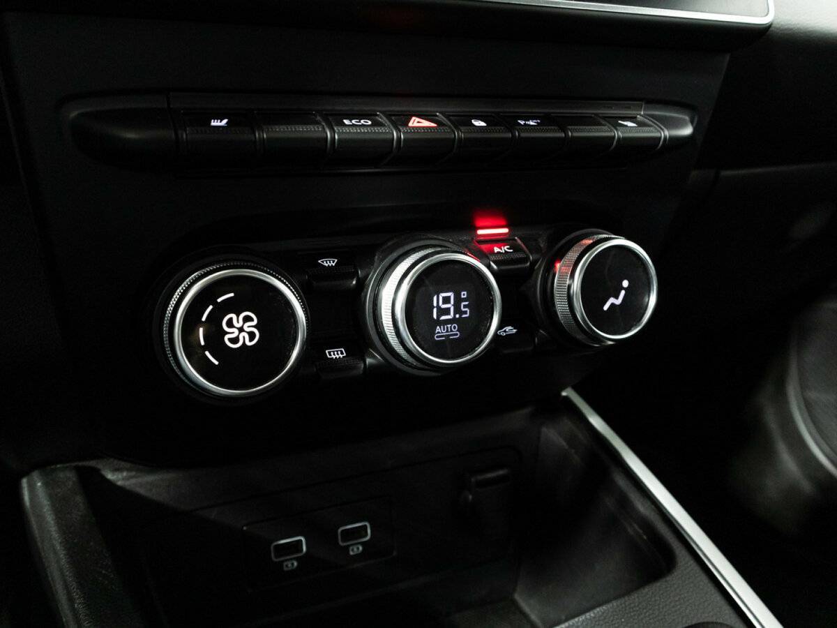 Б/У Рено Аркана 2021 года. Фото: #16