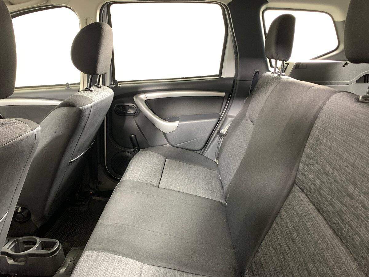 Б/У Рено Дастер 2013 года. Фото: #16