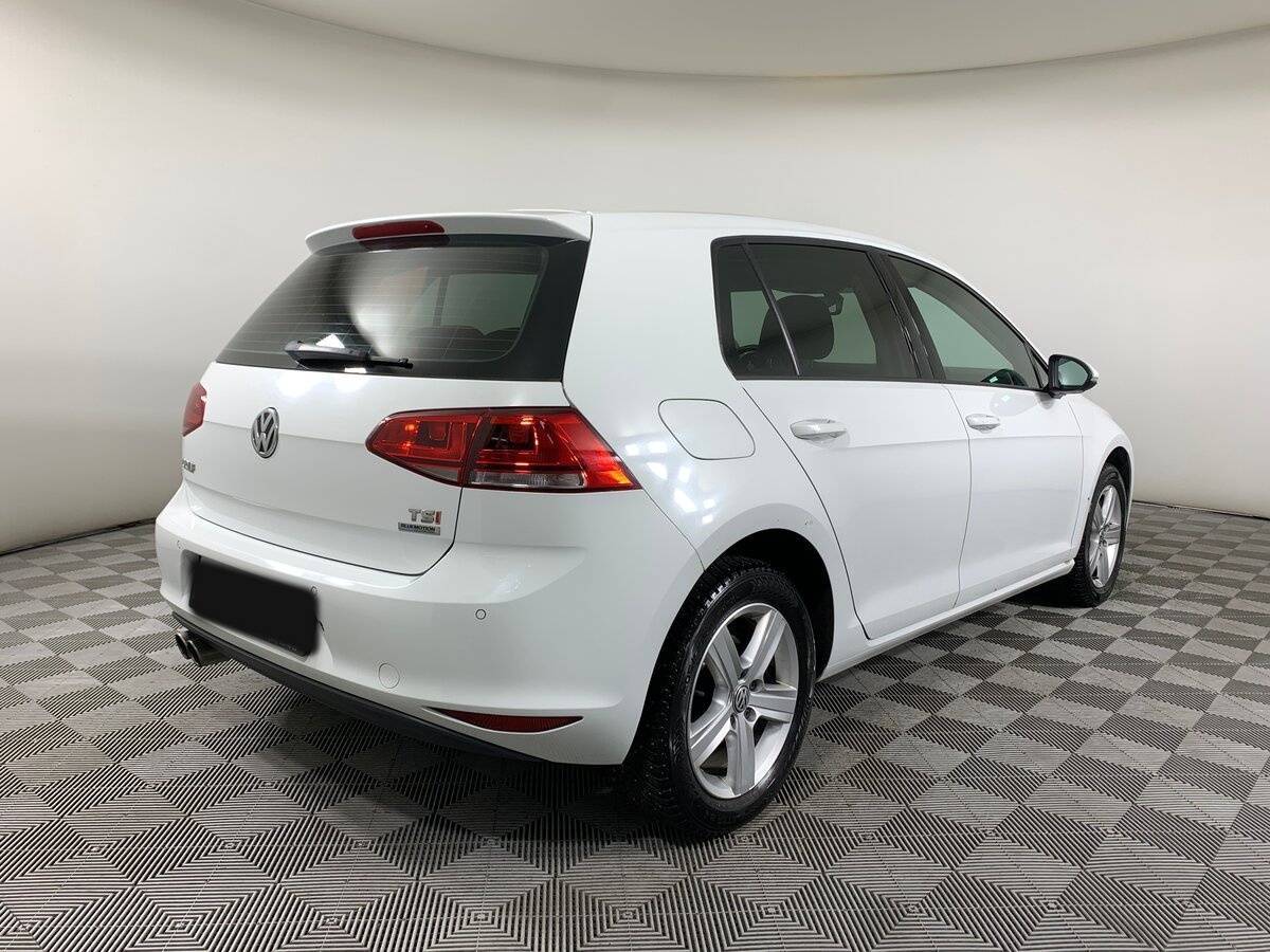 Б/У Фольксваген Гольф 2013 года. Фото: #4