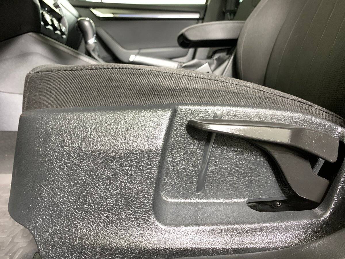 Б/У Шкода Октавия 2018 года. Фото: #15