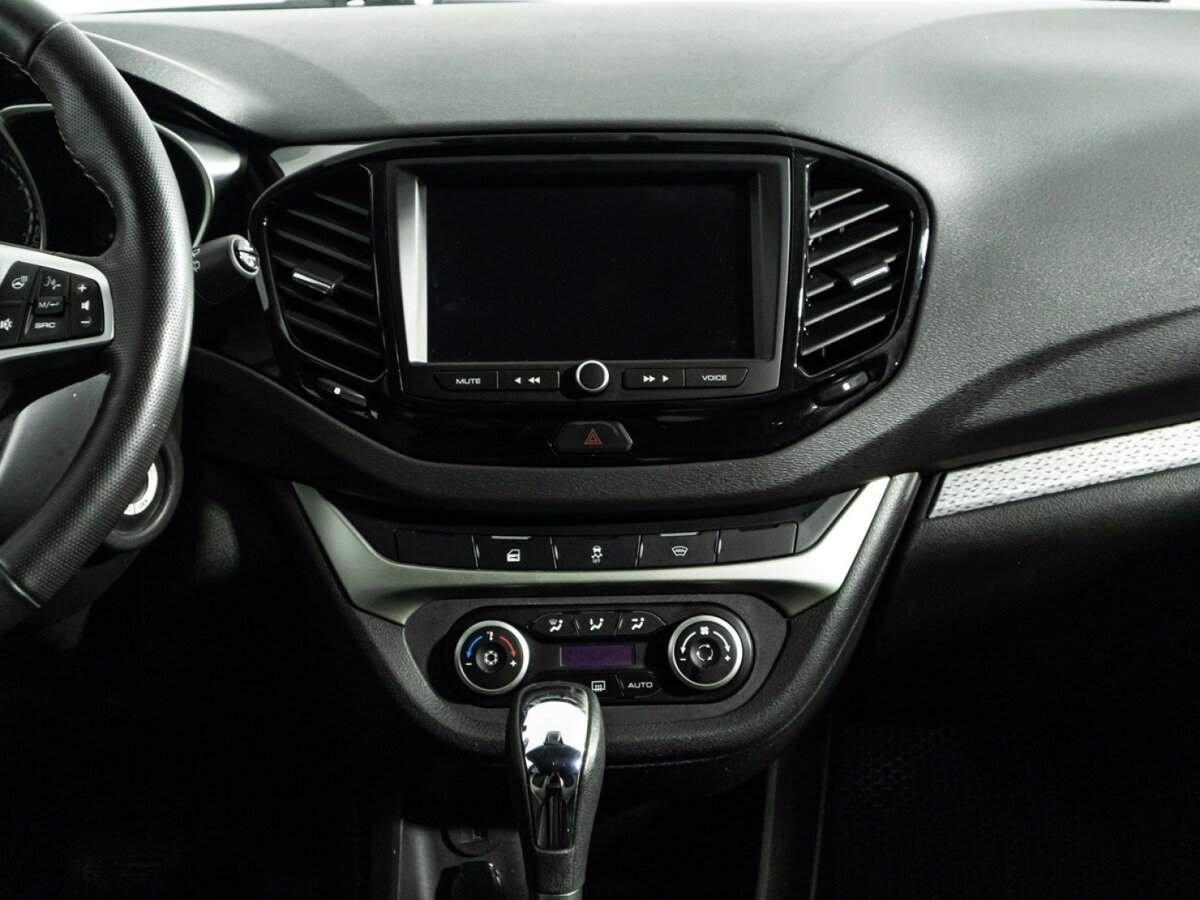 Б/У Лада (ВАЗ) Веста 2021 года. Фото: #13