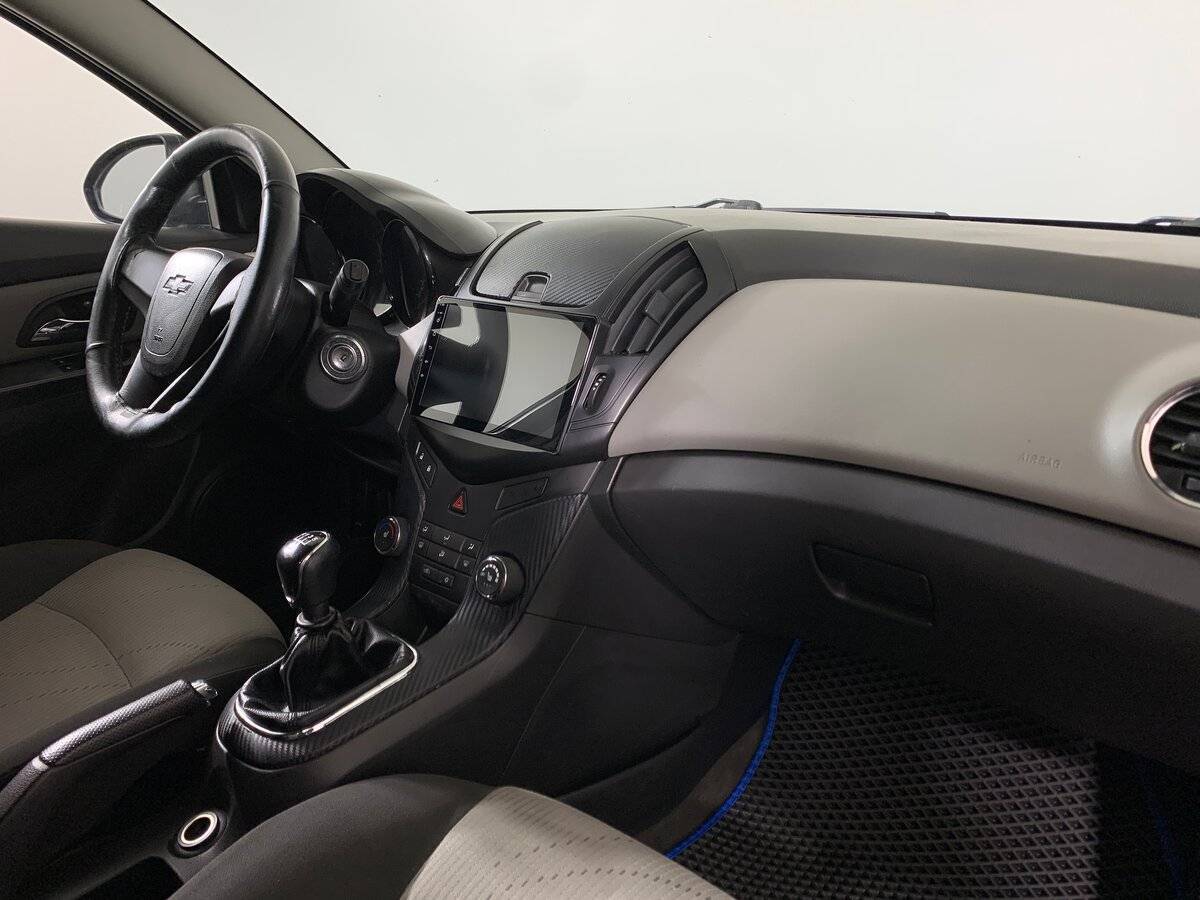 Б/У Шевроле Круз 2012 года. Фото: #12