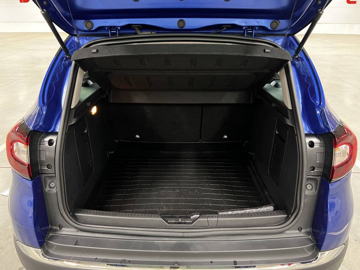 Б/У Рено Каптюр 2021 года. Фото: #9