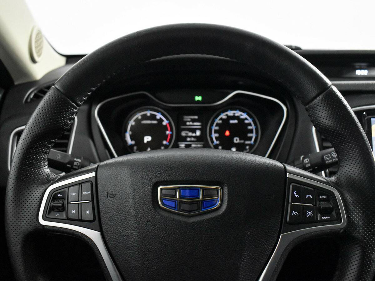 Б/У Джили Эмгранд Икс7 2021 года. Фото: #17