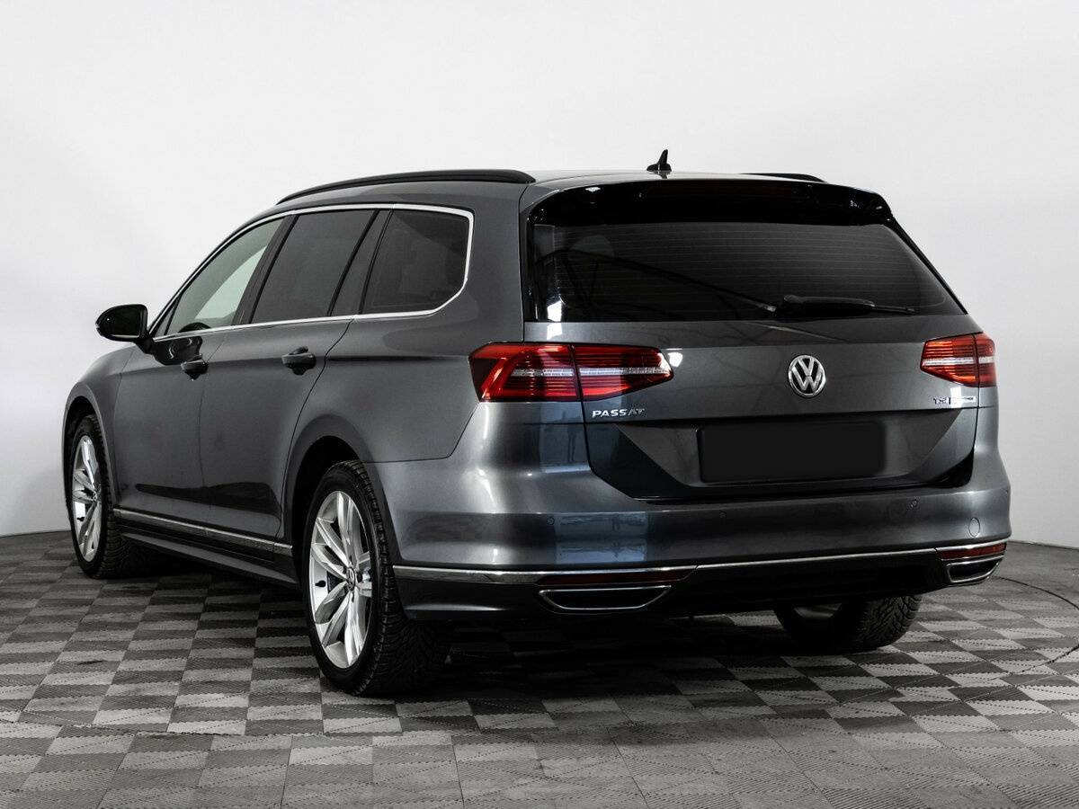 Б/У Фольксваген Пассат 2016 года. Фото: #6