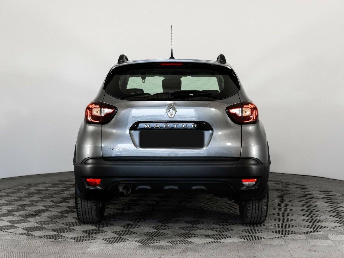 Б/У Рено Каптюр 2018 года. Фото: #5