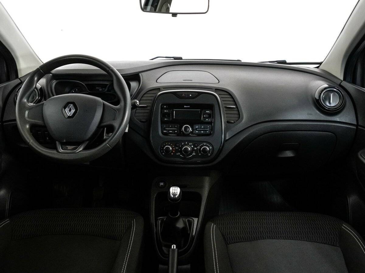 Б/У Рено Каптюр 2018 года. Фото: #9