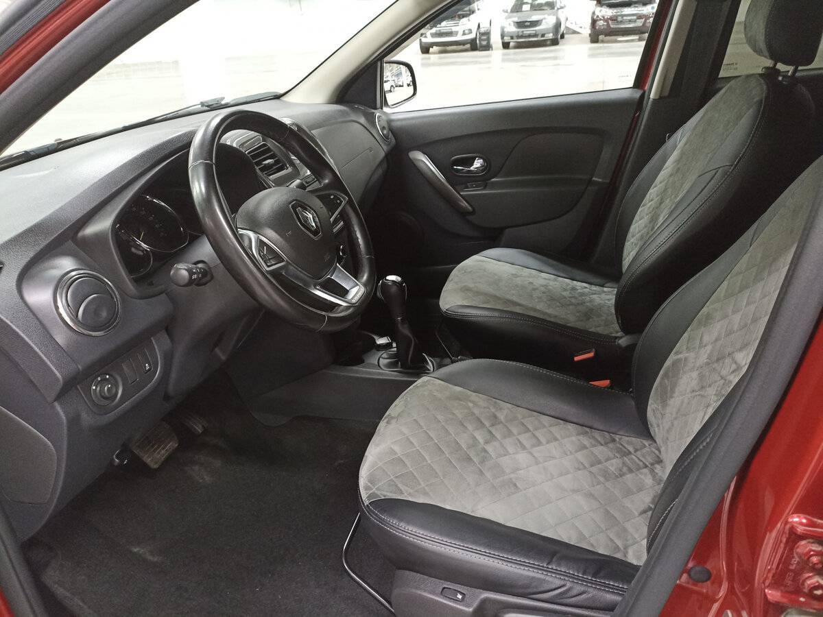 Б/У Рено Сандеро 2018 года. Фото: #15