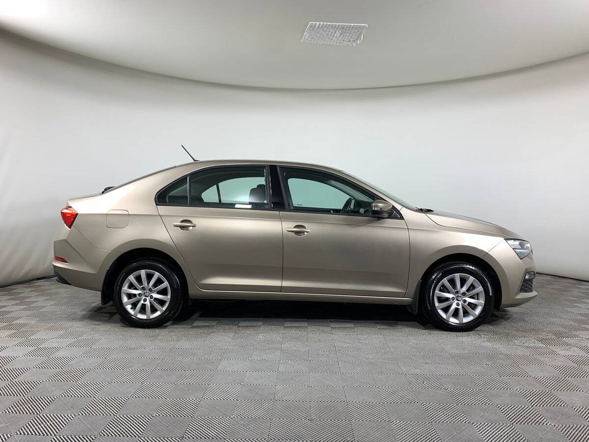 Б/У Шкода Рапид 2020 года. Фото: #3