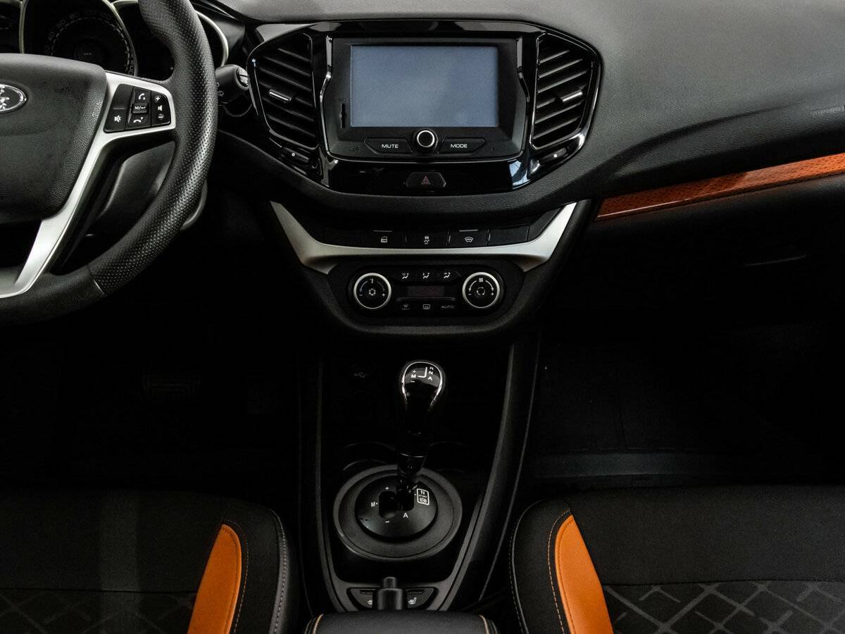 Б/У Лада (ВАЗ) Веста 2019 года. Фото: #11