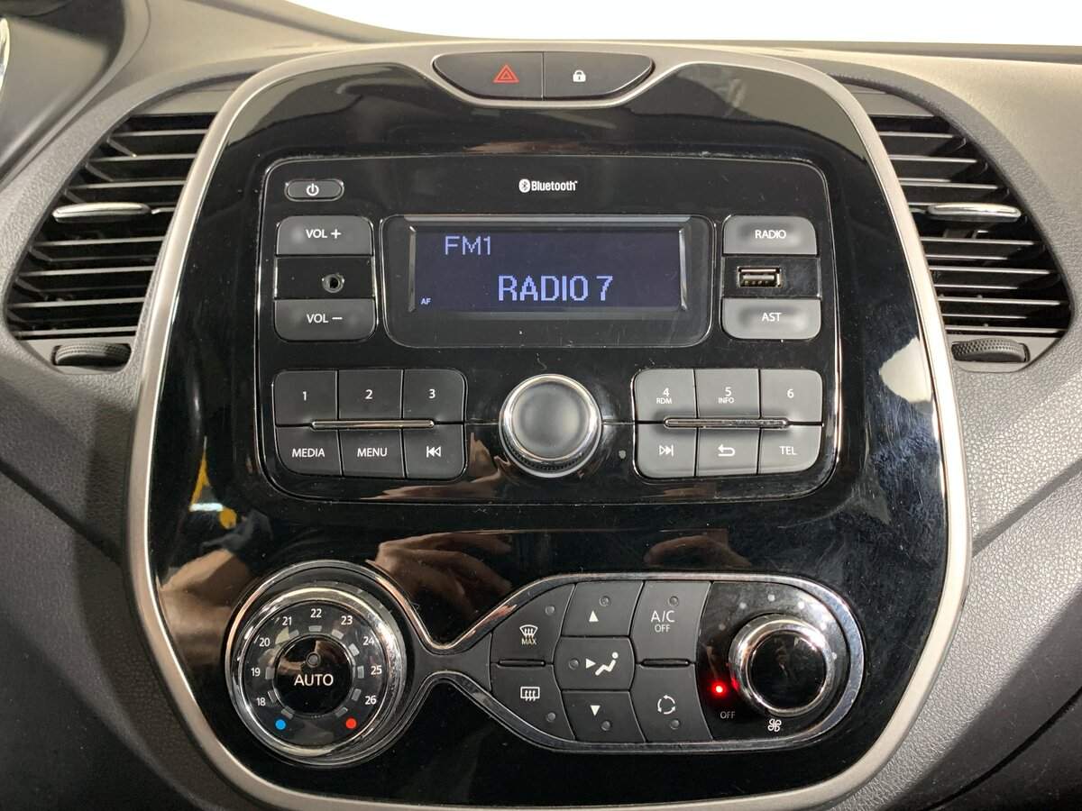 Б/У Рено Каптюр 2019 года. Фото: #14