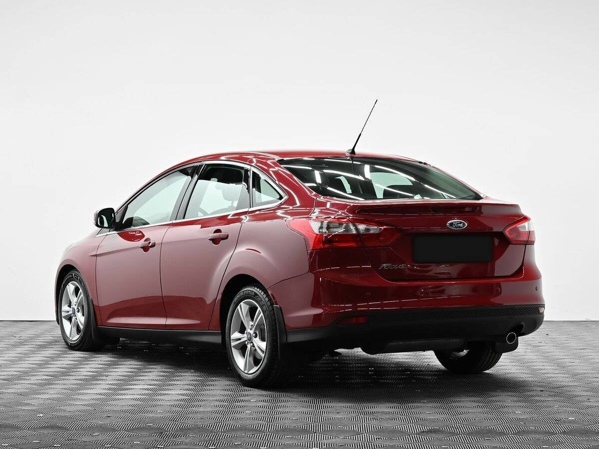 Б/У Форд Фокус 2012 года. Фото: #1