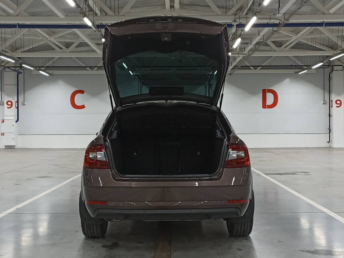 Б/У Шкода Октавия 2018 года. Фото: #9