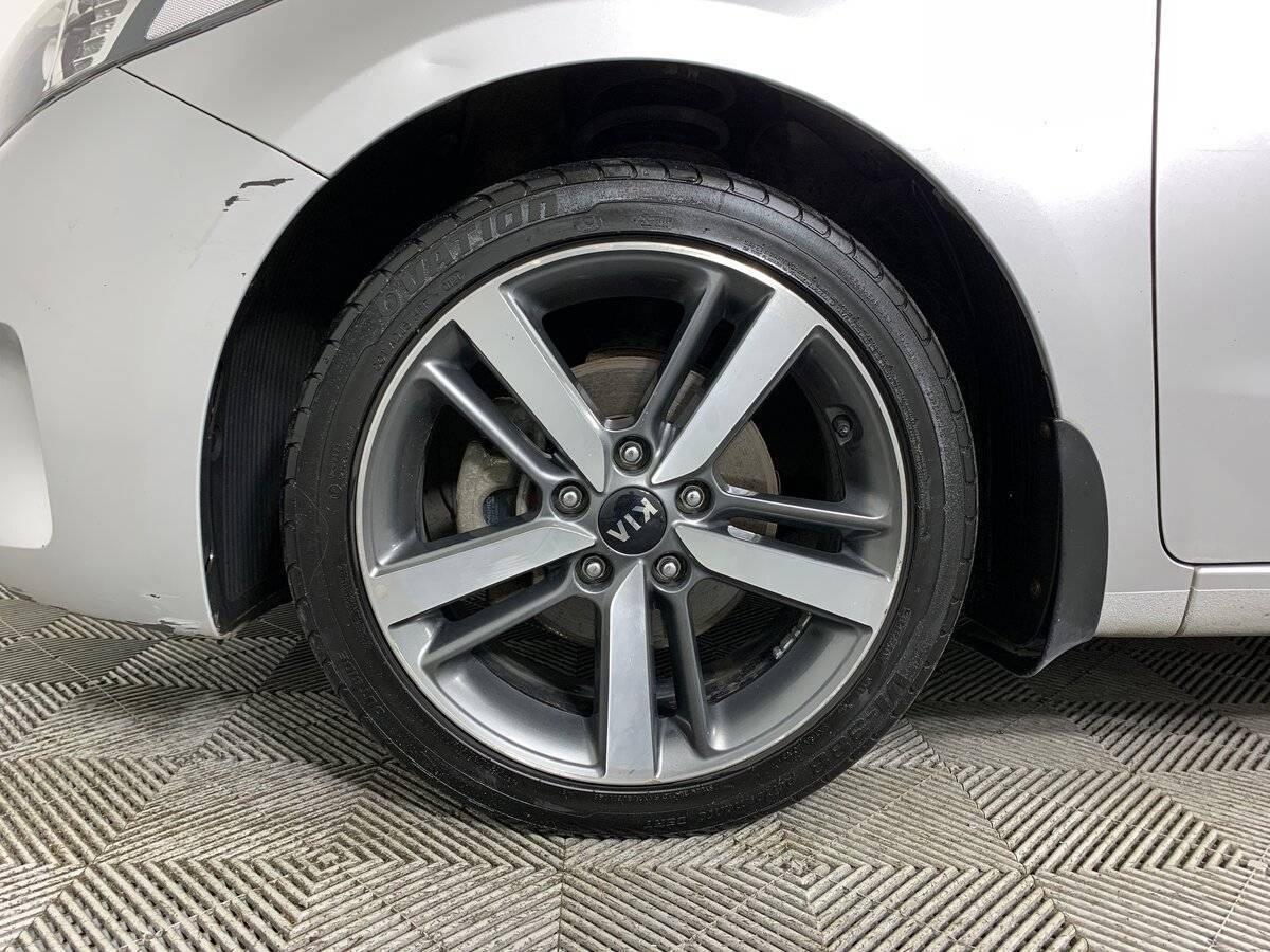 Б/У Киа Церато 2017 года. Фото: #8