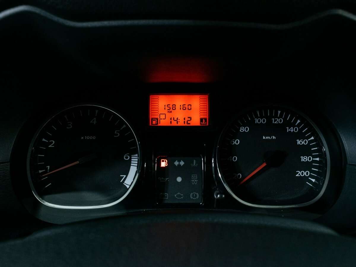 Б/У Рено Дастер 2013 года. Фото: #9