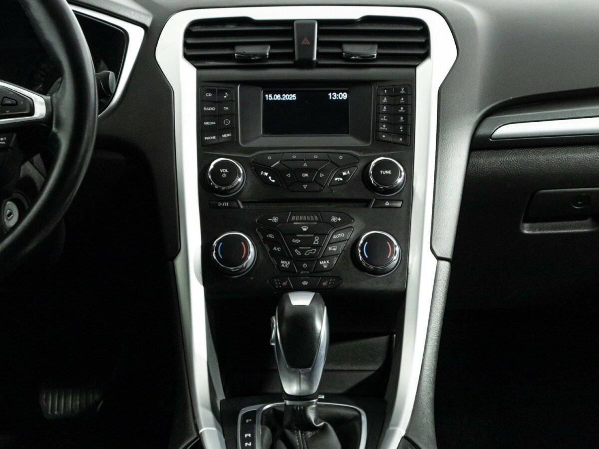 Б/У Форд Мондео 2015 года. Фото: #13