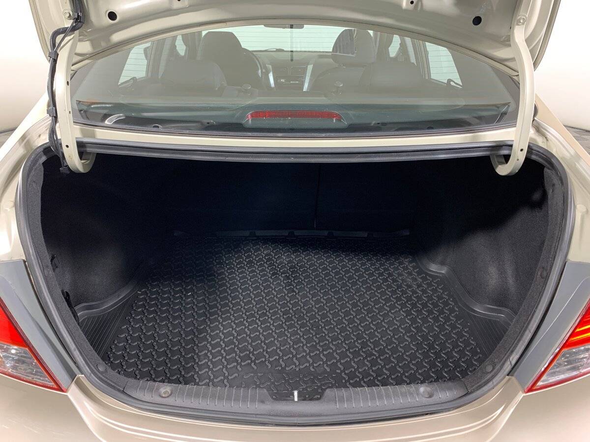 Б/У Хендай Солярис 2012 года. Фото: #18