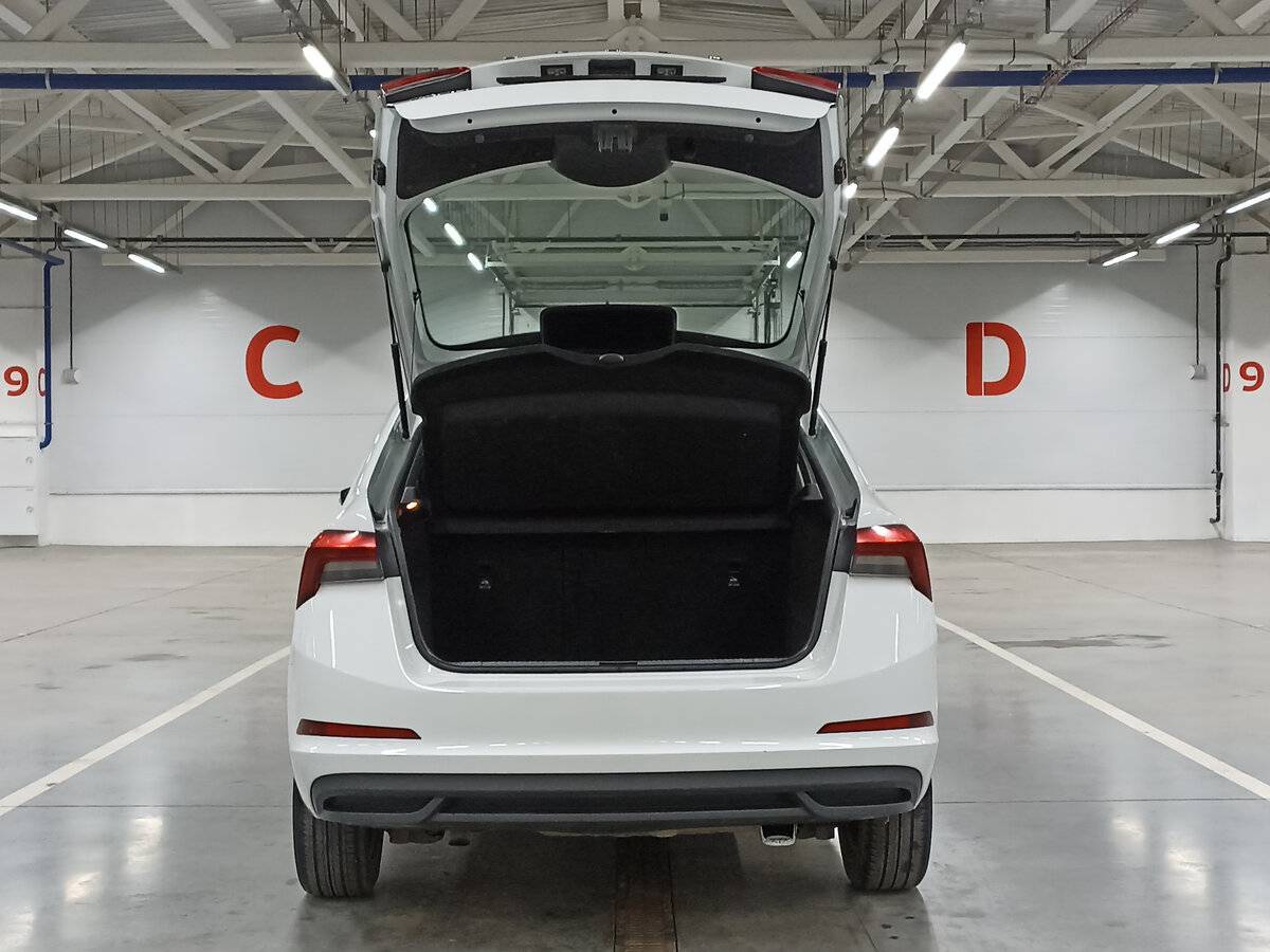 Б/У Шкода Рапид 2021 года. Фото: #9