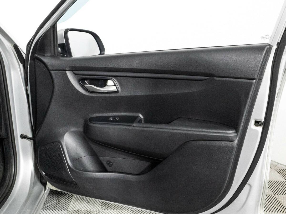 Б/У Киа Рио 2020 года. Фото: #24