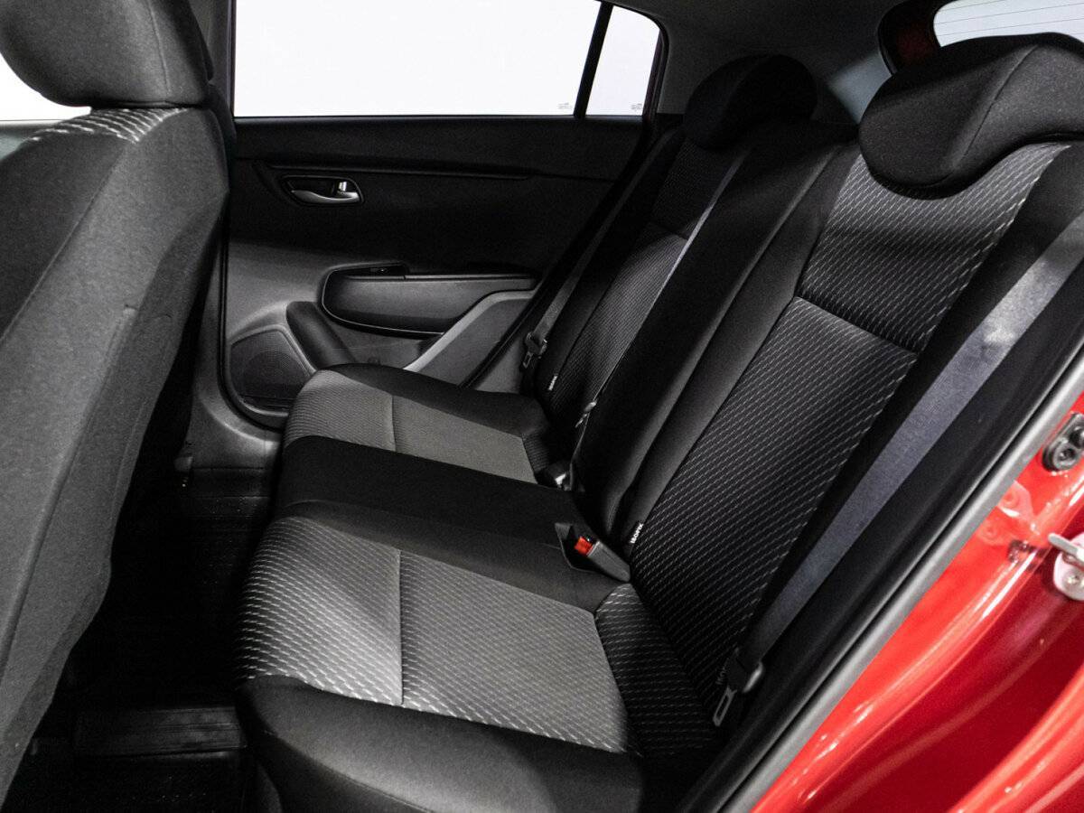 Б/У Киа Рио 2018 года. Фото: #9