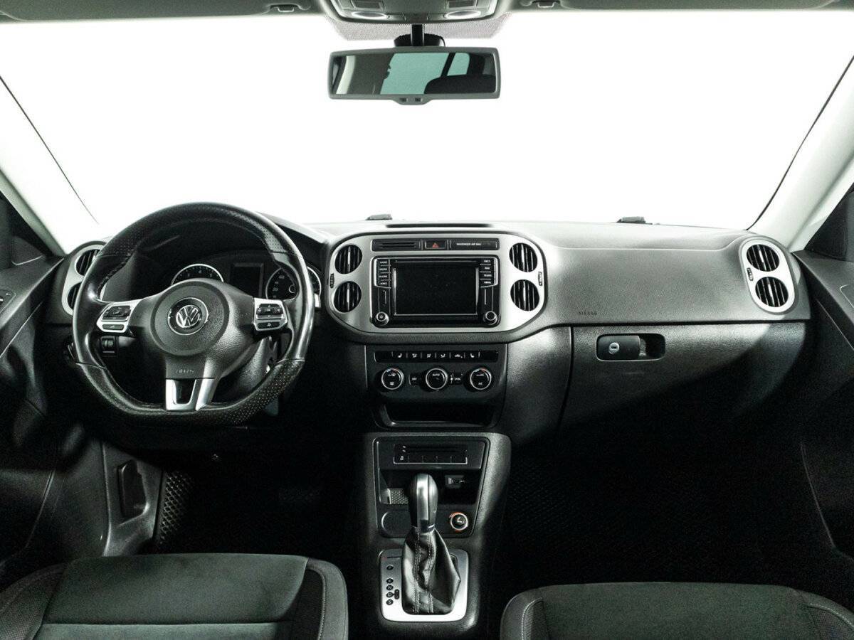 Б/У Фольксваген Тигуан 2016 года. Фото: #12