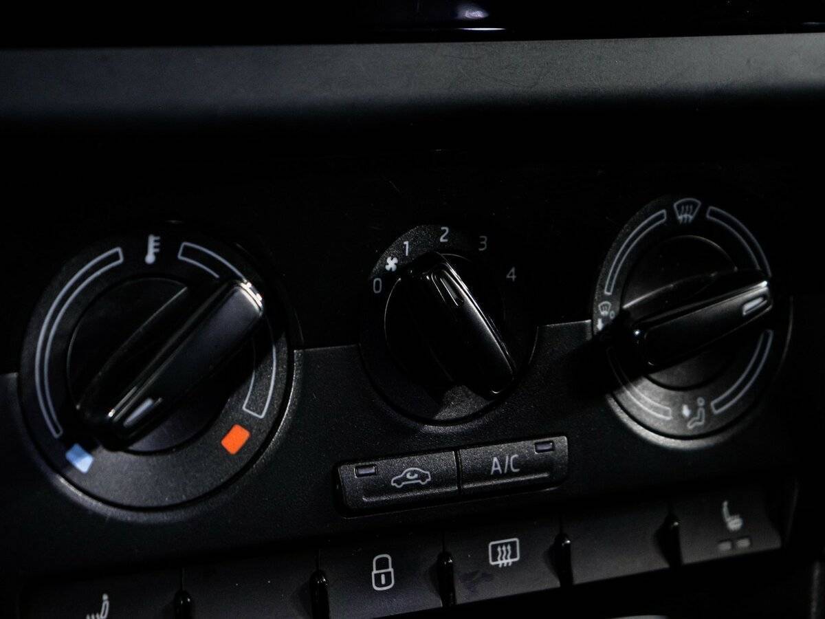 Б/У Шкода Рапид 2019 года. Фото: #20