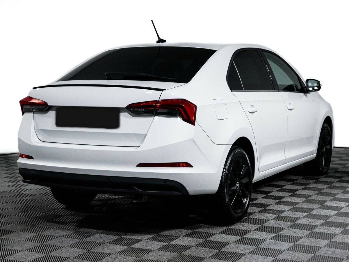 Б/У Шкода Рапид 2022 года. Фото: #4