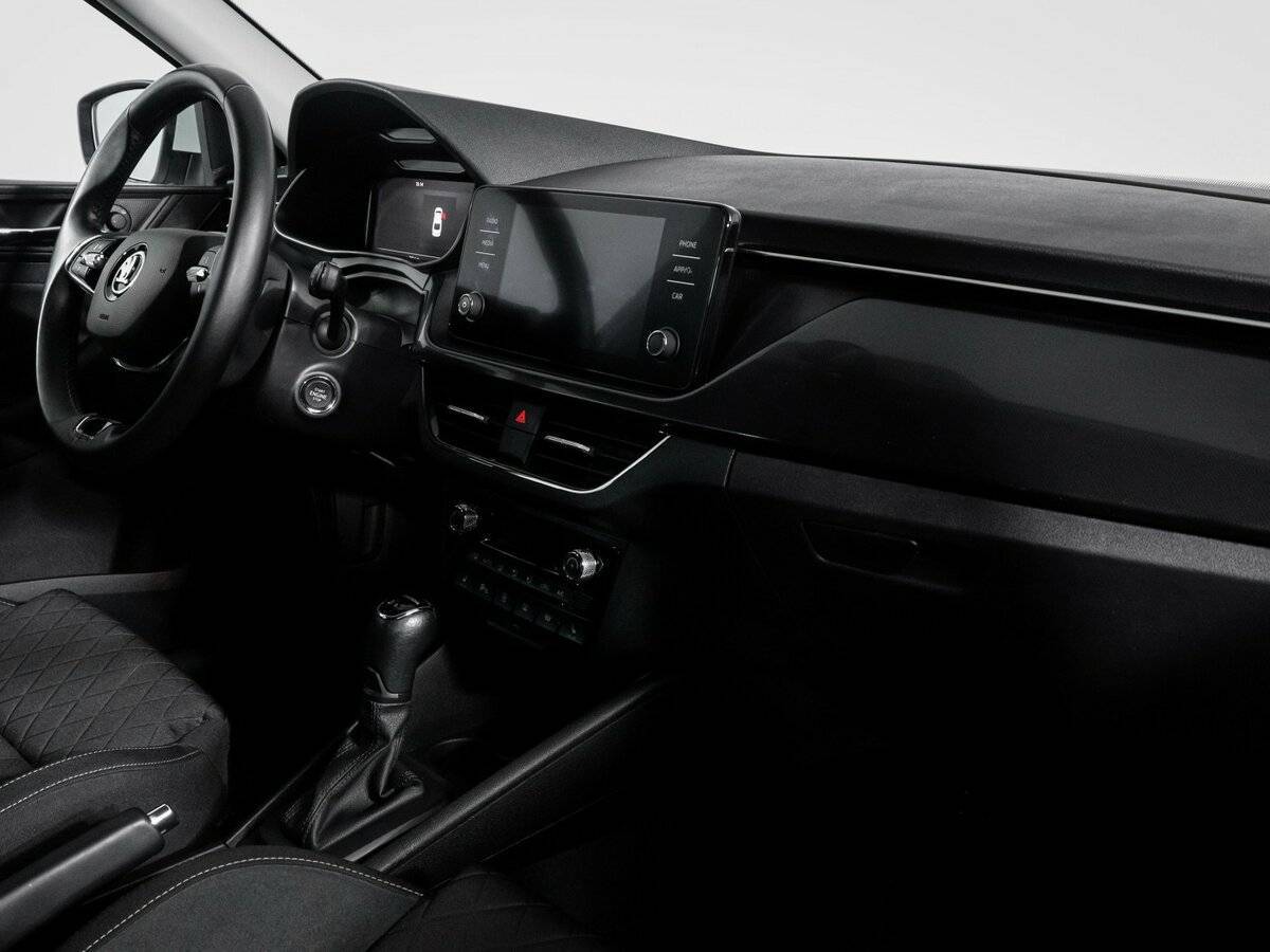 Б/У Шкода Рапид 2022 года. Фото: #8