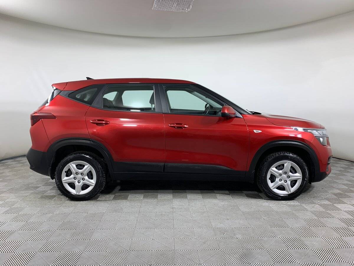 Б/У Киа Сельтос 2020 года. Фото: #3