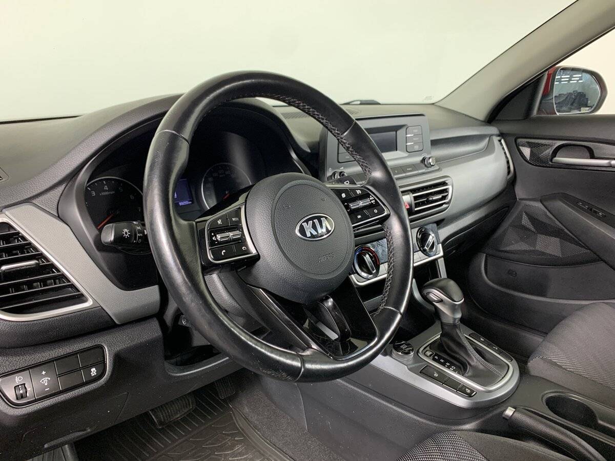 Б/У Киа Сельтос 2020 года. Фото: #10